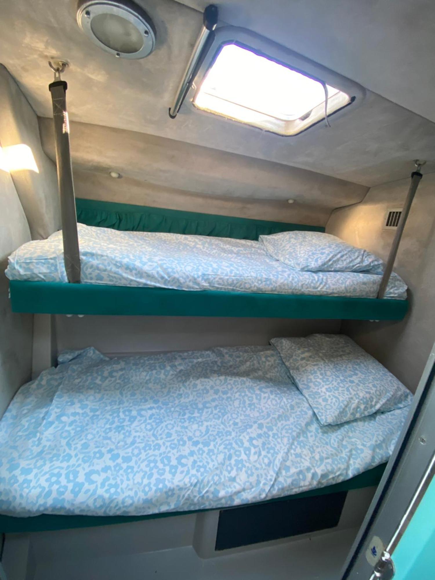 Nuit Atypique Sur Un Bateau Linge Et Menage Inclus - Boat Paradise La Rochelle Hotel en barco La Rochelle (Charente-Maritime)