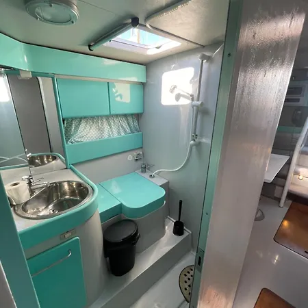 Une Nuit Atypique Sur Un Bateau Linge Et Menage Inclus - Boat Paradise La Rochelle La Rochelle  Extérieur photo